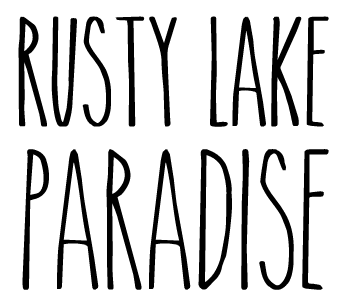 Логотип Rusty Lake Paradise